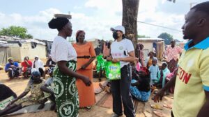 UCFOW officials donating items to IDPs